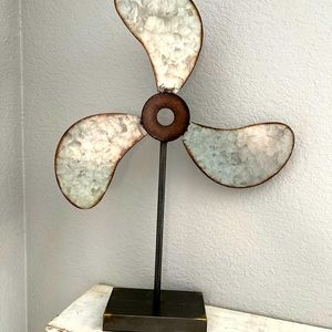 Industrial Farmhouse decor